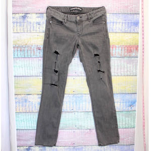 Express Jeans Skinny Mia Mid-Rise Distressed